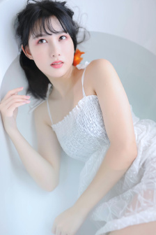 新任女教师剧场版详情介绍